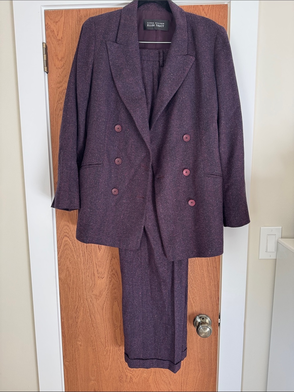 Linda Allard Ellen Tracy Women's Double-Breasted Plum Blazer & Trouser Suit